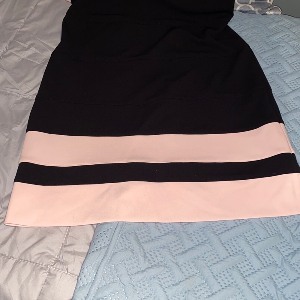 Tommy Hilfiger Colorblock sleeveless knee length pink and black sheath dress 6 - Picture 4 of 15